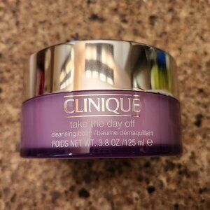 Clinique Take the Day off cleansing balm